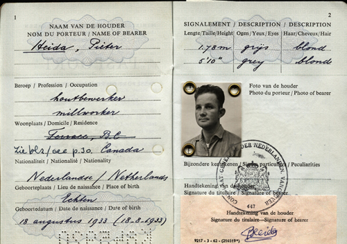 Passport issued to Peter Heida. Canadian Museum of Immigration at Pier 21 (DI2013.1548.1a).